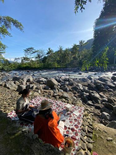 Naturlandskabet i nærheden af ferieparken