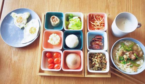 Jídlo v hotelu nebo okolí