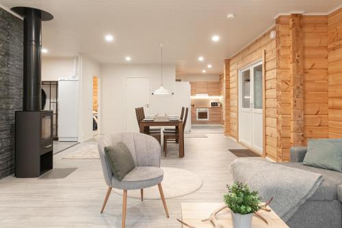 Kuchyň nebo kuchyňský kout v ubytování Premium 2BR Villa in Ruka with Private Sauna & Free Parking