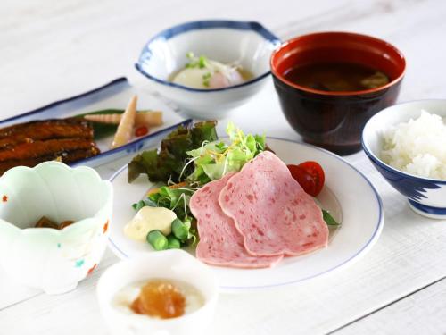 Mâncare la sau în apropiere de acest hotel