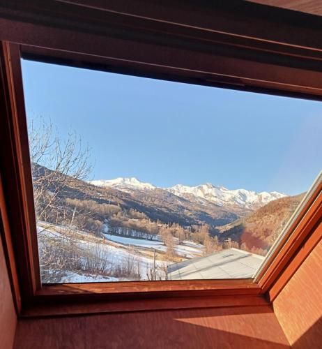 joli studio vue montagne
