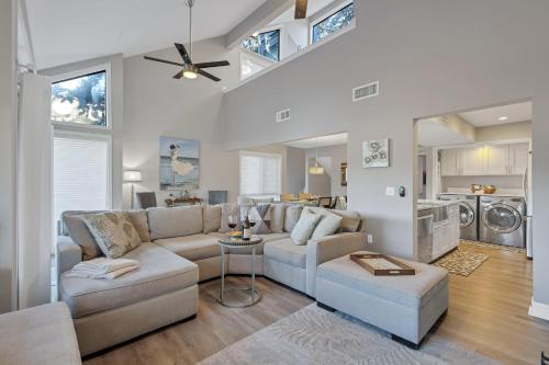 265 Turnberry Villa photo 5