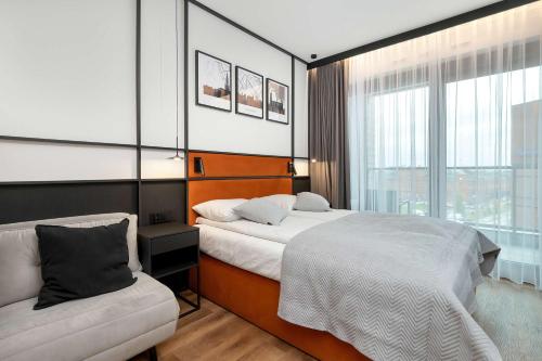 Elegant Studio with Air Conditioning Pet Friendly by Noclegi Renters