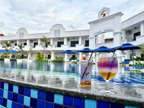 Bazén v ubytování The Lisbon Melaka, Trademark Collection by Wyndham nebo v jeho okolí