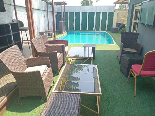 Bazén v ubytování Chateux de atlantique Hotel nebo v jeho okolí