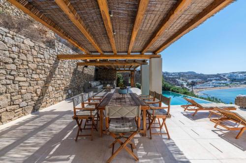 Vida Suites