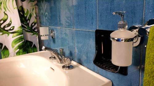 Ένα μπάνιο στο Trullallegro