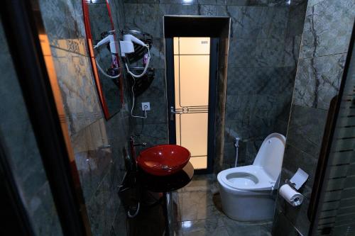 Ένα μπάνιο στο Homefree Hotel by signature