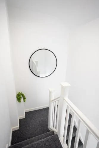 Bespoke Apartments Near Cardiff City Centre Free Parking photo 96