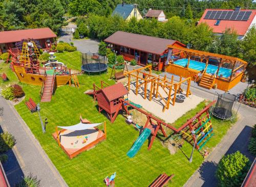 Domki Forest sauna jacuzzi balia Darłowo Darłówko Rusko