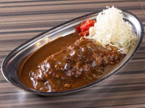 a plate of food with chili and coleslaw at APA Hotel Hakata Ekimae 4 chome in Fukuoka
