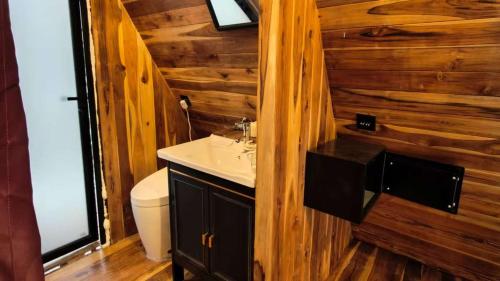 Φωτογραφία από το άλμπουμ του Mimosa Backpackers Hostel σε Nongkhiaw