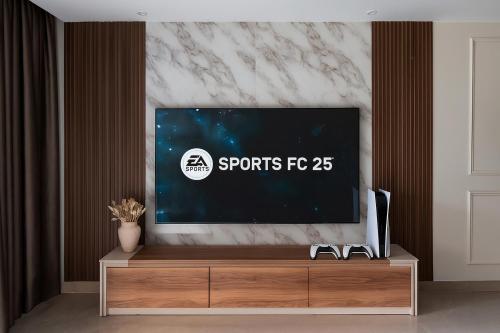 Cairo Festival City Gem 3BR with Maid Room Private Garden