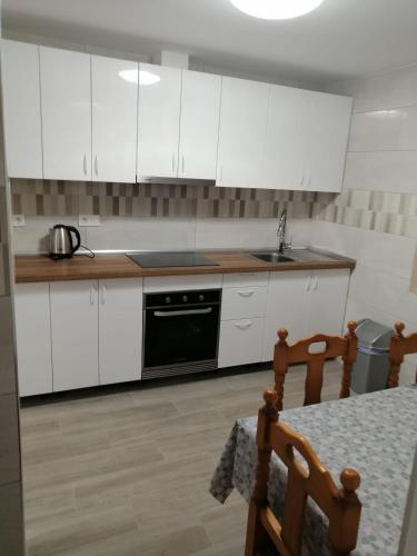 The room to share in 4 b apartment near seaside Torrevieja