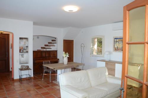 Villa de charme avec piscine sur la colline de Valescure