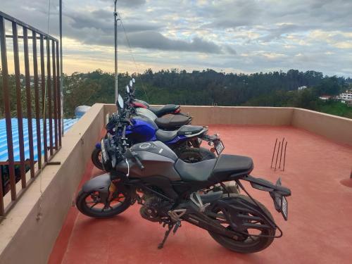 Fotografie z fotogalerie ubytování Sri Harshini Villa v destinaci Kodaikānāl