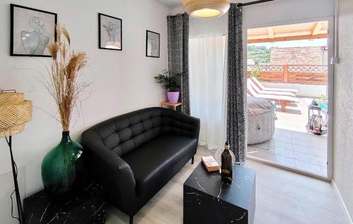 1 Bedroom Stunning Apartment In Hvar