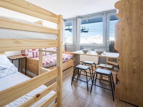 Studio skis aux pieds pour 4 pers., vue Mont Blanc