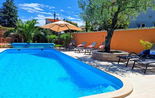 Beautiful Apartment In Medulin