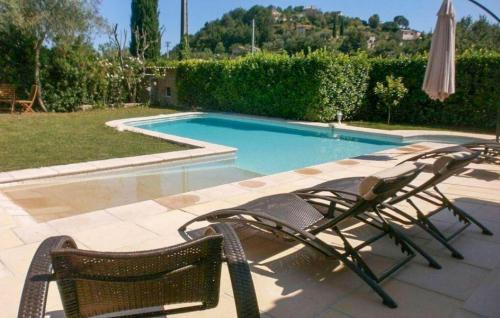 Gorgeous Home In La Gaude
