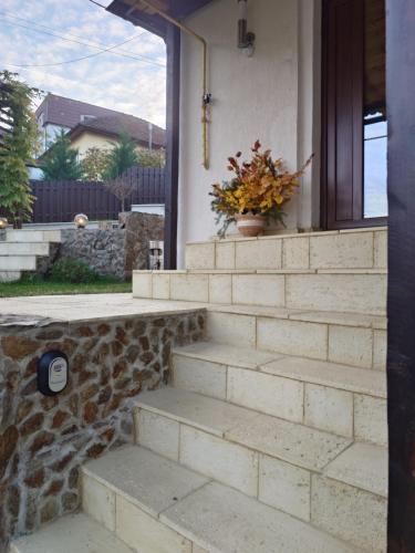 Budova, kde se prázdninový dům nachází