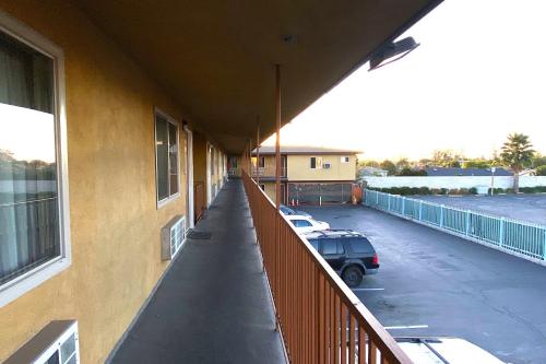 Billede fra billedgalleriet på Robinhood Motel Anaheim West i Anaheim