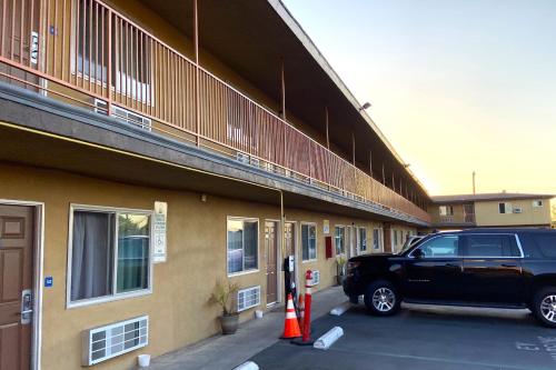 Billede fra billedgalleriet på Robinhood Motel Anaheim West i Anaheim