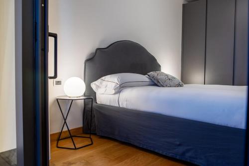 One-bedroom Apartment Unit G with Park View