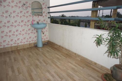 Фотография из галереи Taj Heritage Hotel And Restaurant 94353-50876 в городе Jorhat