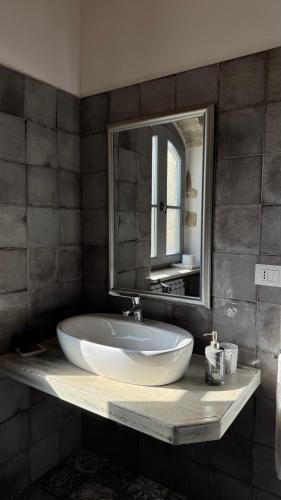 Koupelna v ubytování Agriturismo Le Peonie