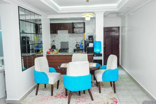 Η κουζίνα ή μικρή κουζίνα στο Polo Executive Abodes