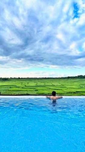 Swimmingpoolen hos eller tæt på Villa Đăng Hải