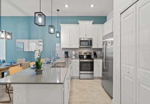 Lovely apartments 18 Minutes away from Disney! photo 22