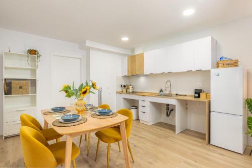 Casa Girasol - Spacious Stay Near Valencia Center