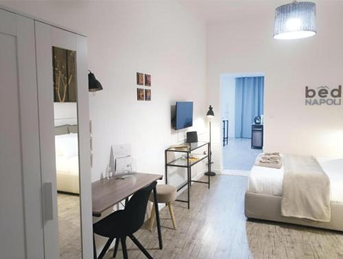 Bed Napoli