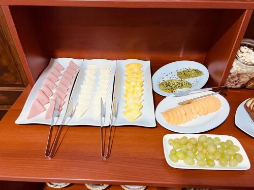 Φαγητό σε αυτός ο ξενώνας ή κάπου εκεί κοντά