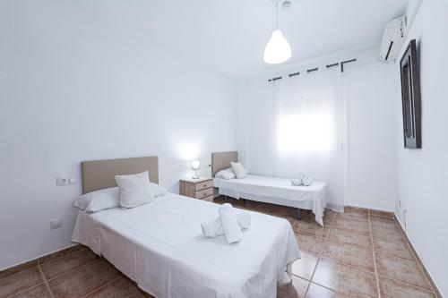Torrecilla Urban Beach - Modern Apartment with Rooftop Pool