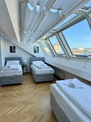 Vienna Crown Penthouse-Rathaus View