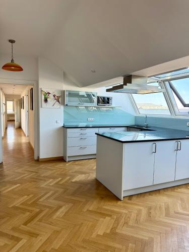 Vienna Crown Penthouse-Rathaus View