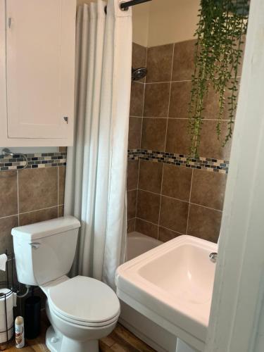 Ένα μπάνιο στο 3-bedrooms Residential Home