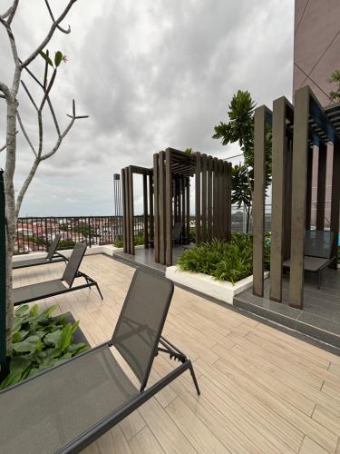 Μπαλκόνι ή βεράντα στο muji house d'aman residence alor setar