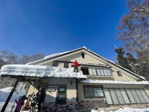 Sakka Sanso tokom zime