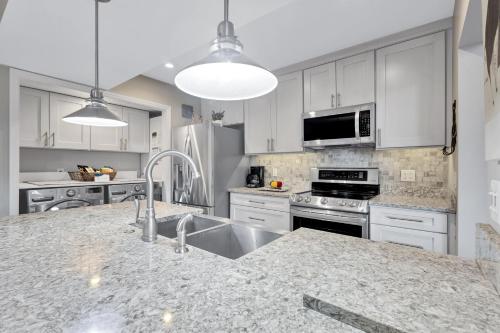 265 Turnberry Villa photo 10