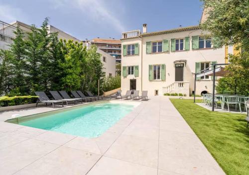 Villa Rosoliel - 250 m2 avec piscine, sauna et terrasse panoramique - Centre ville à 10 minutes à pieds