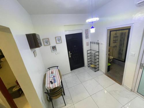 Un televizor și/sau centru de divertisment la Sika