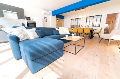 Grand appartement idéal famille, proche plage, bon emplacement pour visiter la Côte d'Azur