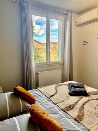 Art de Recevoir - Douce Escapade à Lyon 8 - Appartement Lumineux avec Terrasse & Climatisation