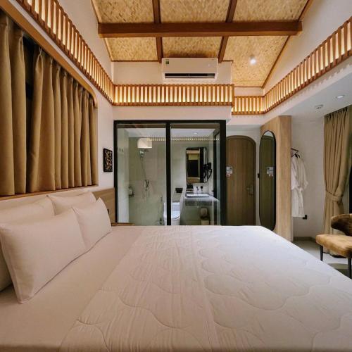 Postel nebo postele na pokoji v ubytování Đông Như 7 Hotel