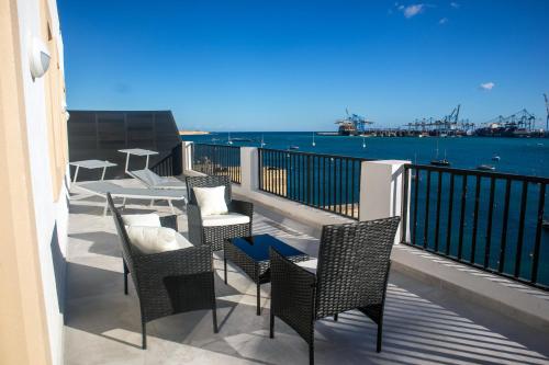 Μπαλκόνι ή βεράντα στο Seaview Sunset Court