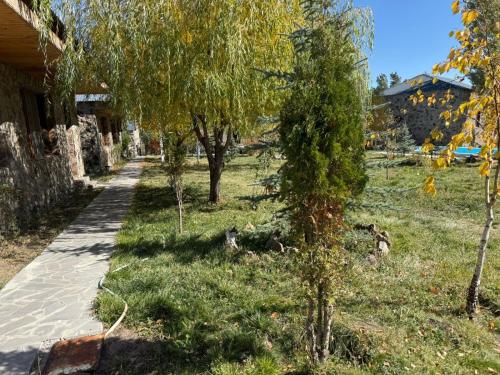 Zahrada ubytování Msho Amrov Restoran